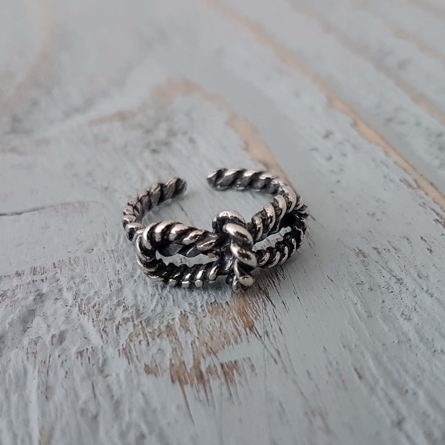 TINY BOW ROPE RING - Inspiratek